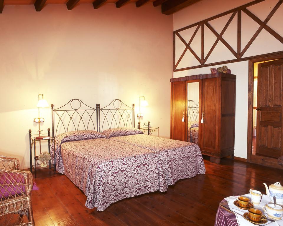La Riba Casa de camp *